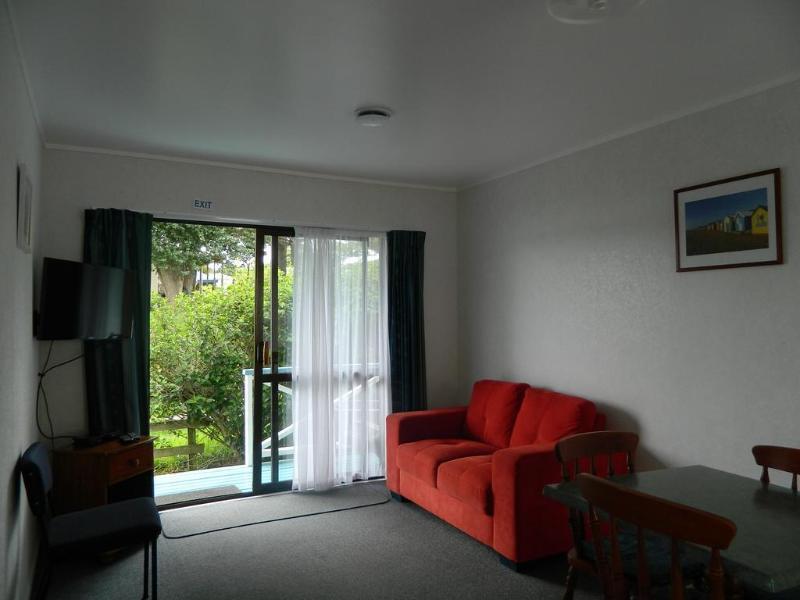 Opononi Hotel Eksteriør billede