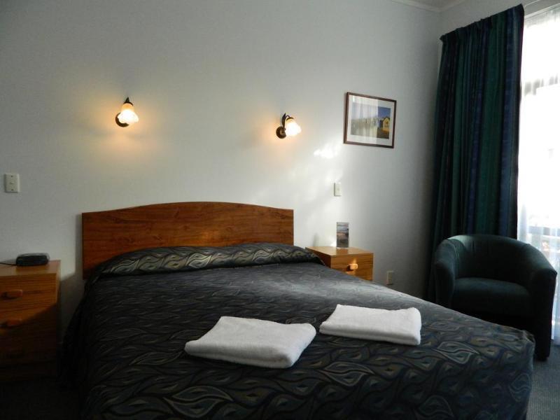 Opononi Hotel Eksteriør billede